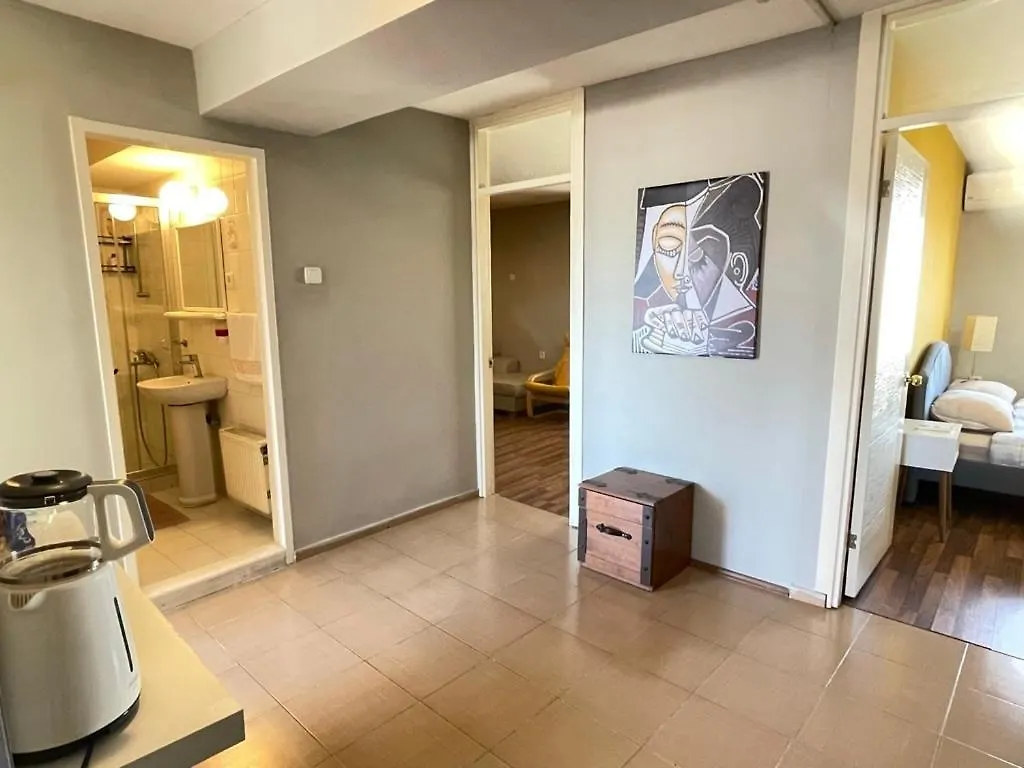 Apartamento Top Location Sea View City Center Pedestrian St Esmirna